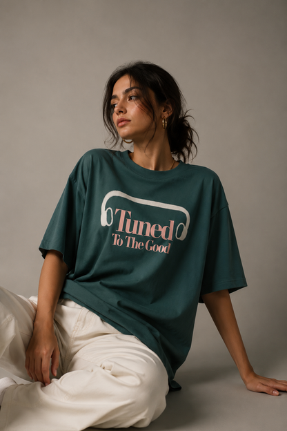 Tuned Tee - dark green