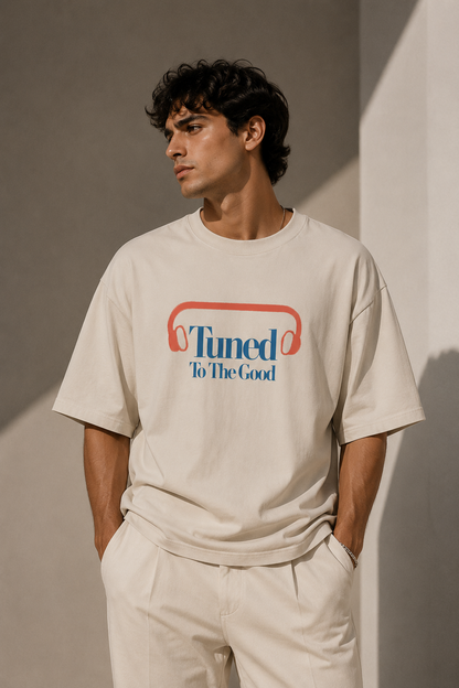 Tuned Tee - mild apricot