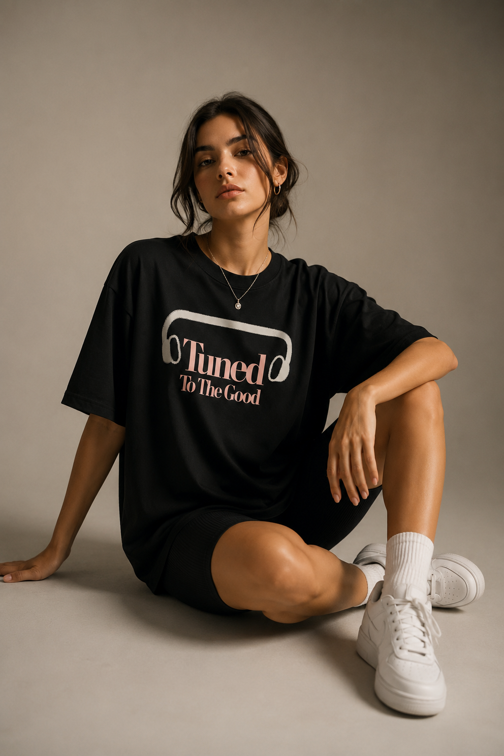 Tuned Tee - black